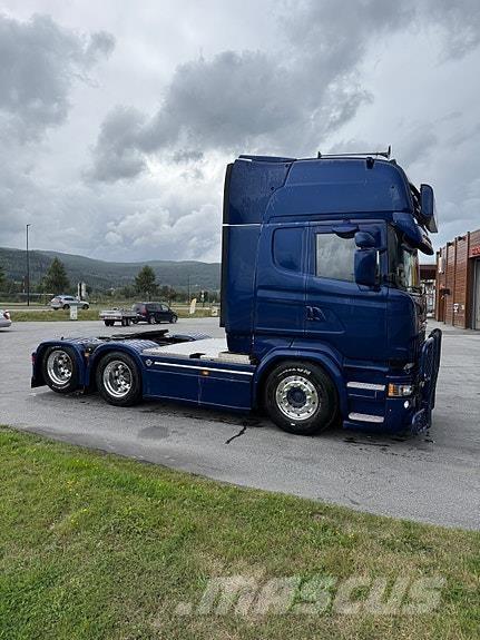 Scania R580 牵引车