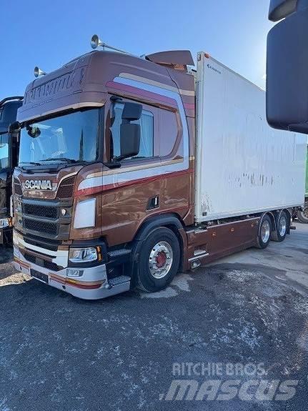 Scania R650B6X2NB 厢式货车