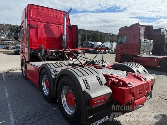 Scania R770 A6x4NB 牵引车