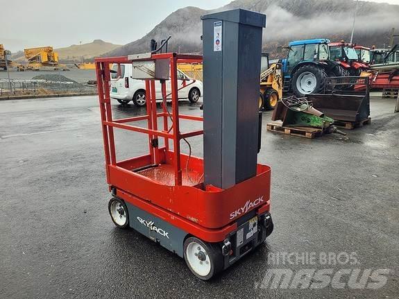 SkyJack SJ16 其他升降机和高空作业平台