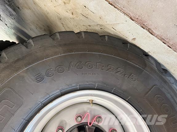 Stronga HL210ST 箱式拖车