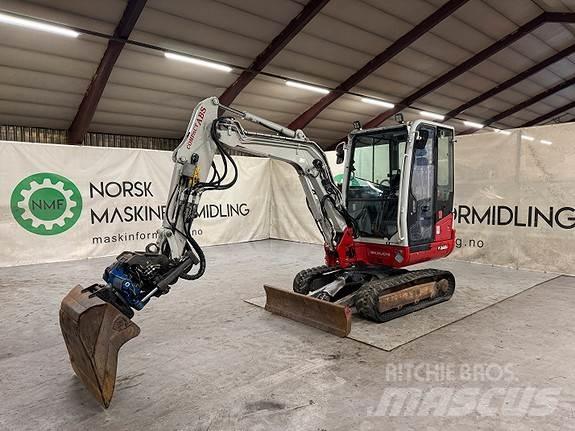 Takeuchi TB230 小型挖掘机