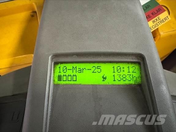 TCM SRS 160 63472 柴油叉车