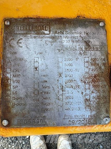 Tellefsdal V-90 推雪机