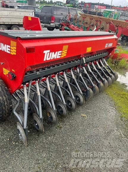 Tume CK3000 矿物肥料撒播机