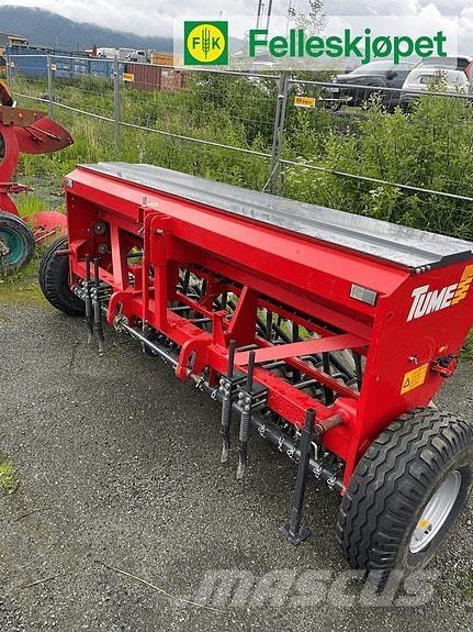 Tume CK3000 矿物肥料撒播机