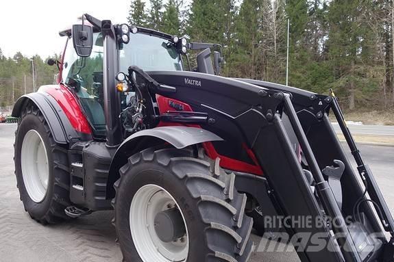 Valtra 235 Direct 拖拉机/农用车