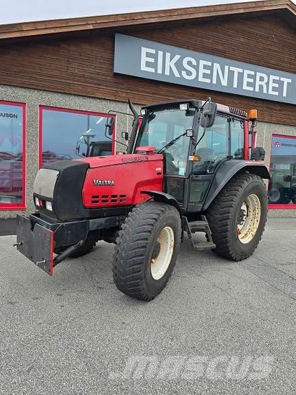 Valtra 6400 拖拉机/农用车