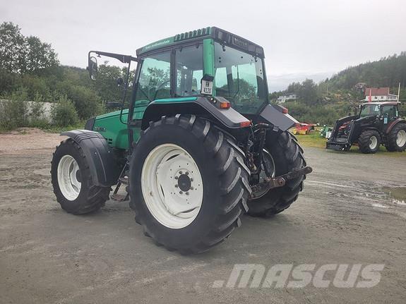 Valtra 6750-4 拖拉机/农用车