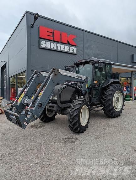 Valtra A83 拖拉机/农用车