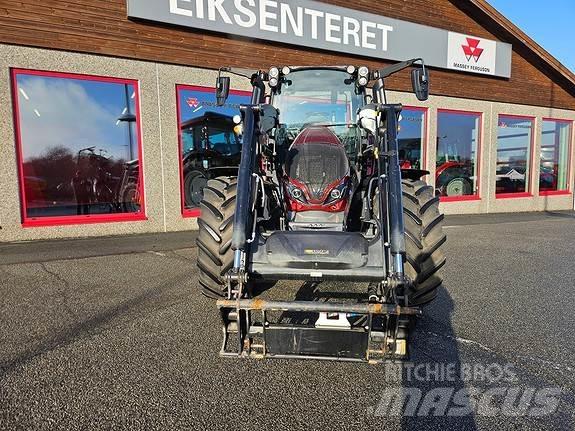 Valtra G135 Active 拖拉机/农用车