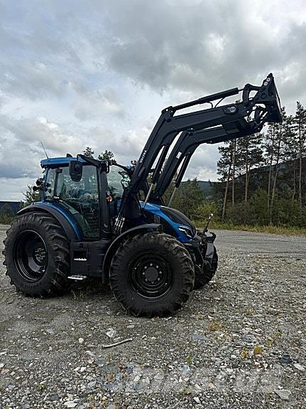 Valtra G135V 拖拉机/农用车