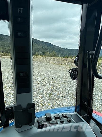 Valtra G135V 拖拉机/农用车