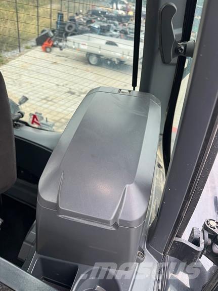 Valtra N 175 拖拉机/农用车