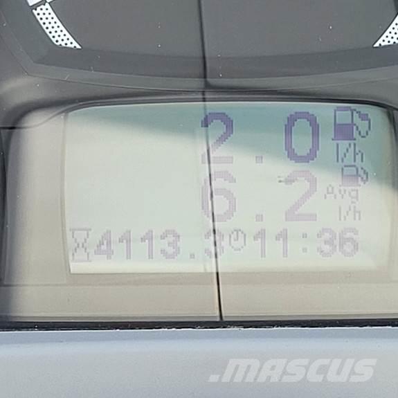 Valtra N104H5 拖拉机/农用车
