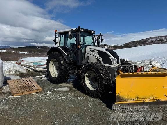 Valtra N123 拖拉机/农用车