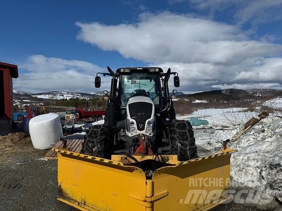 Valtra N123 拖拉机/农用车
