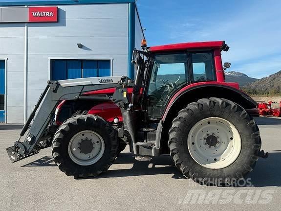 Valtra T 213 V 拖拉机/农用车