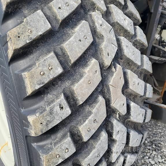 Valtra T174D 拖拉机/农用车
