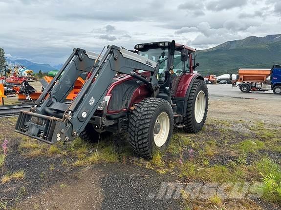 Valtra T203 拖拉机/农用车