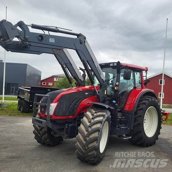 Valtra T213 VERSU 拖拉机/农用车