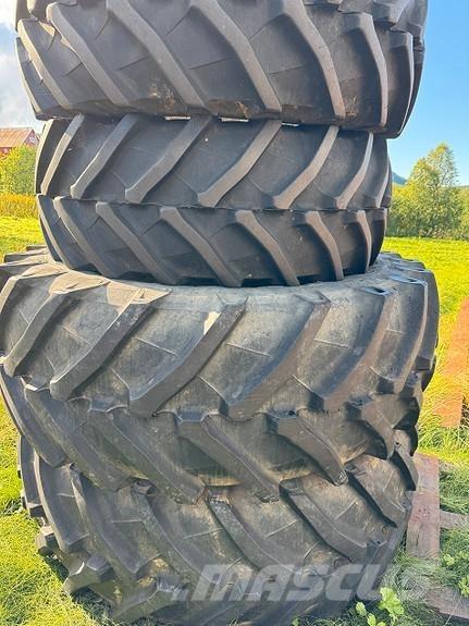 Valtra T214 Versu 拖拉机/农用车