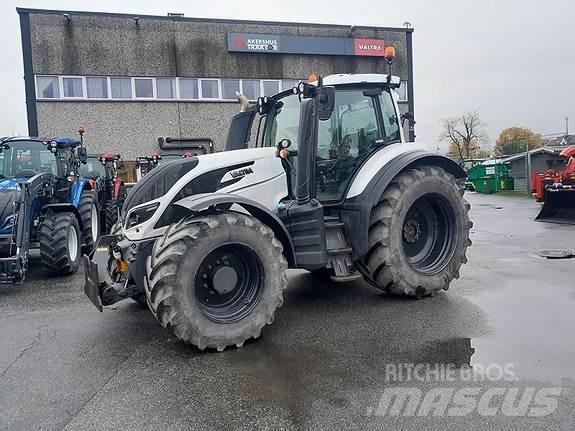 Valtra T234 拖拉机/农用车