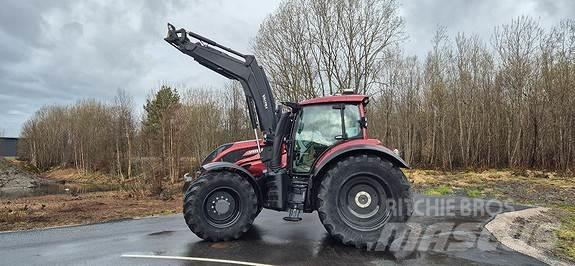 Valtra T234D ST 拖拉机/农用车