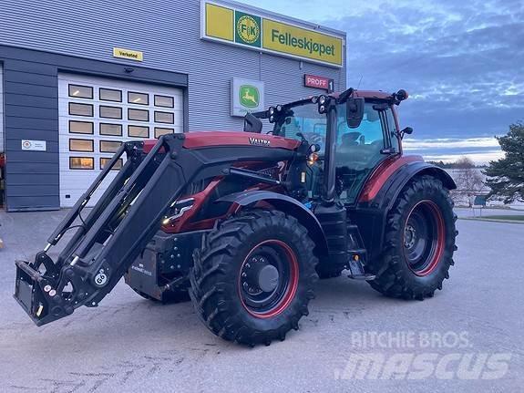 Valtra T235 拖拉机/农用车