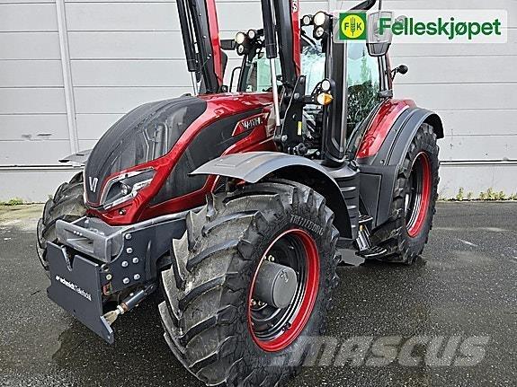 Valtra T235 拖拉机/农用车