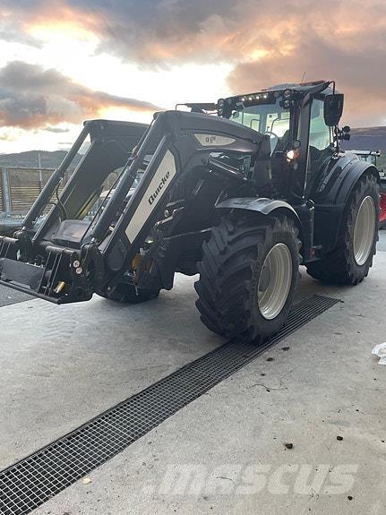 Valtra T235 Direct 拖拉机/农用车