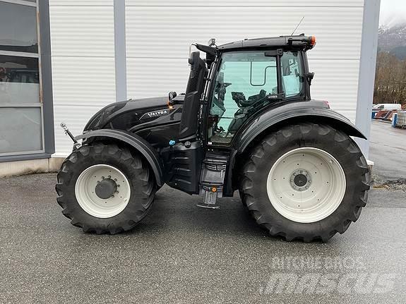 Valtra T235D 拖拉机/农用车