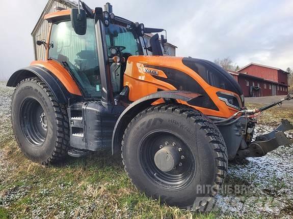 Valtra T255 拖拉机/农用车