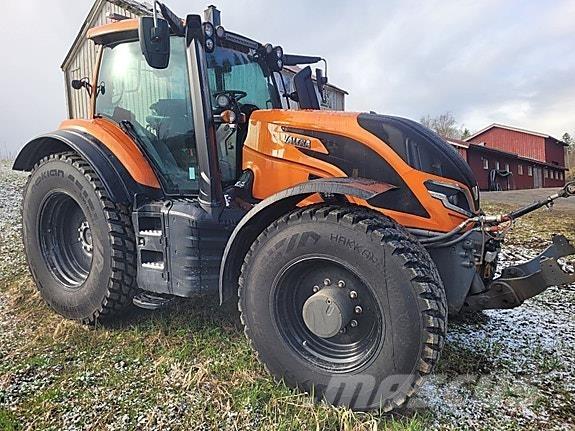 Valtra T255 拖拉机/农用车
