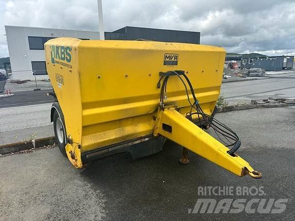 Vama  其他清扫车和扫雪车