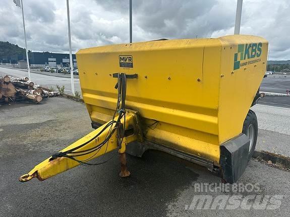 Vama  其他清扫车和扫雪车