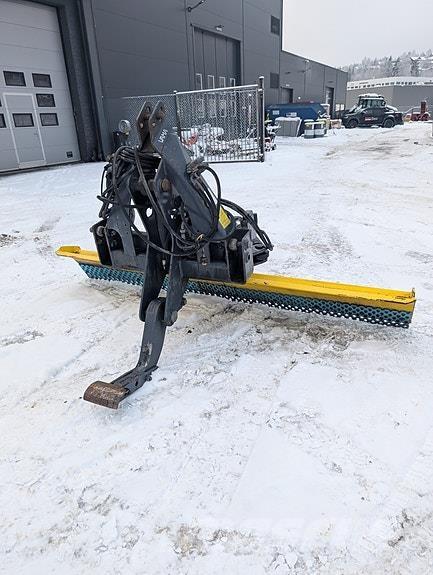 Vama 2750 其他清扫车和扫雪车