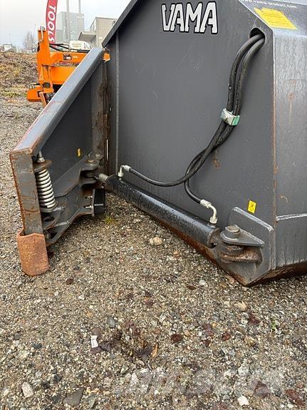 Vama EPS 210 其他清扫车和扫雪车