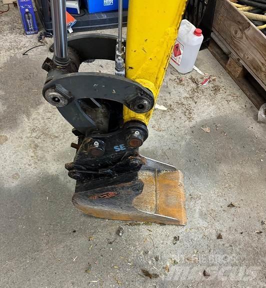 Wacker Neuson EZ17 小型挖掘机