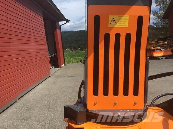  Westbjøre S-2450 扬雪机