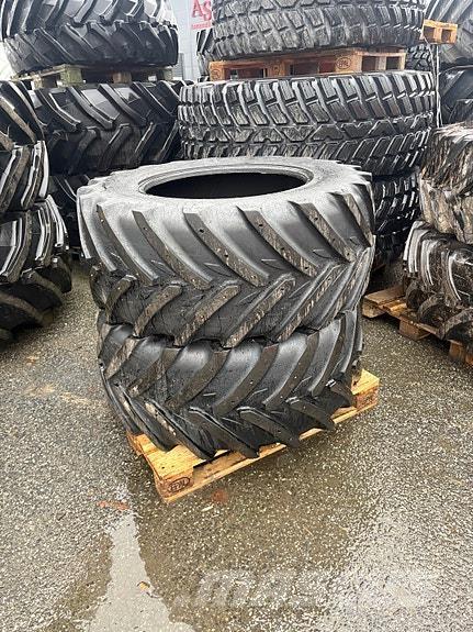   其他清扫车和扫雪车