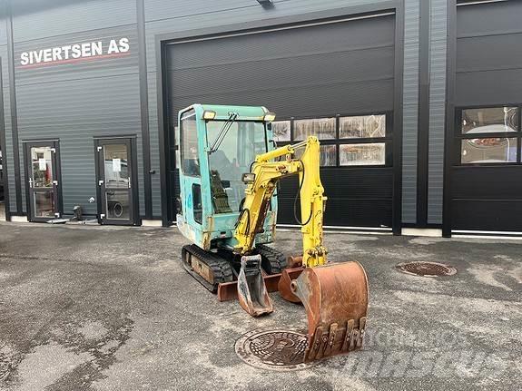Yanmar B15 小型挖掘机