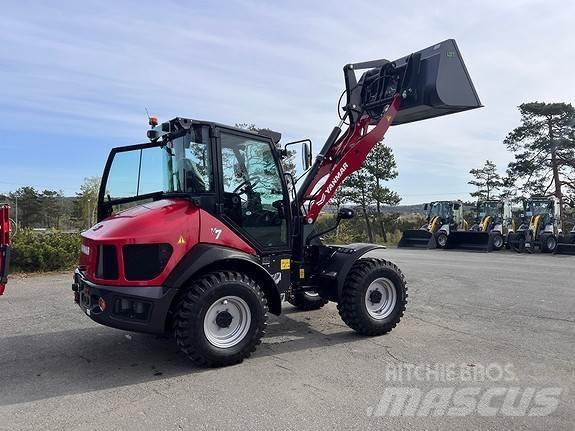 Yanmar V7 轮式装载机