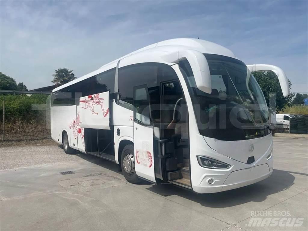  Irizar i6 长途公共汽车