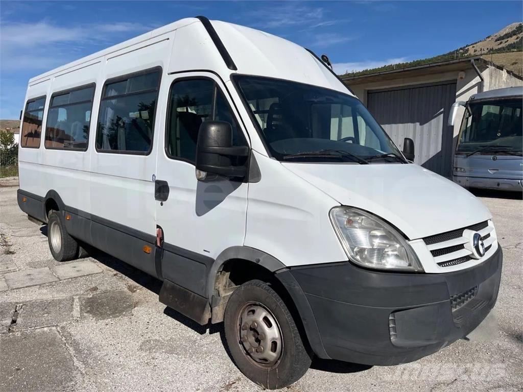 Iveco A50 迷你巴士