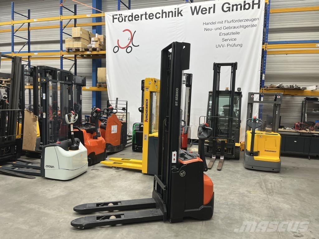BT SWE 120 手推堆垛车