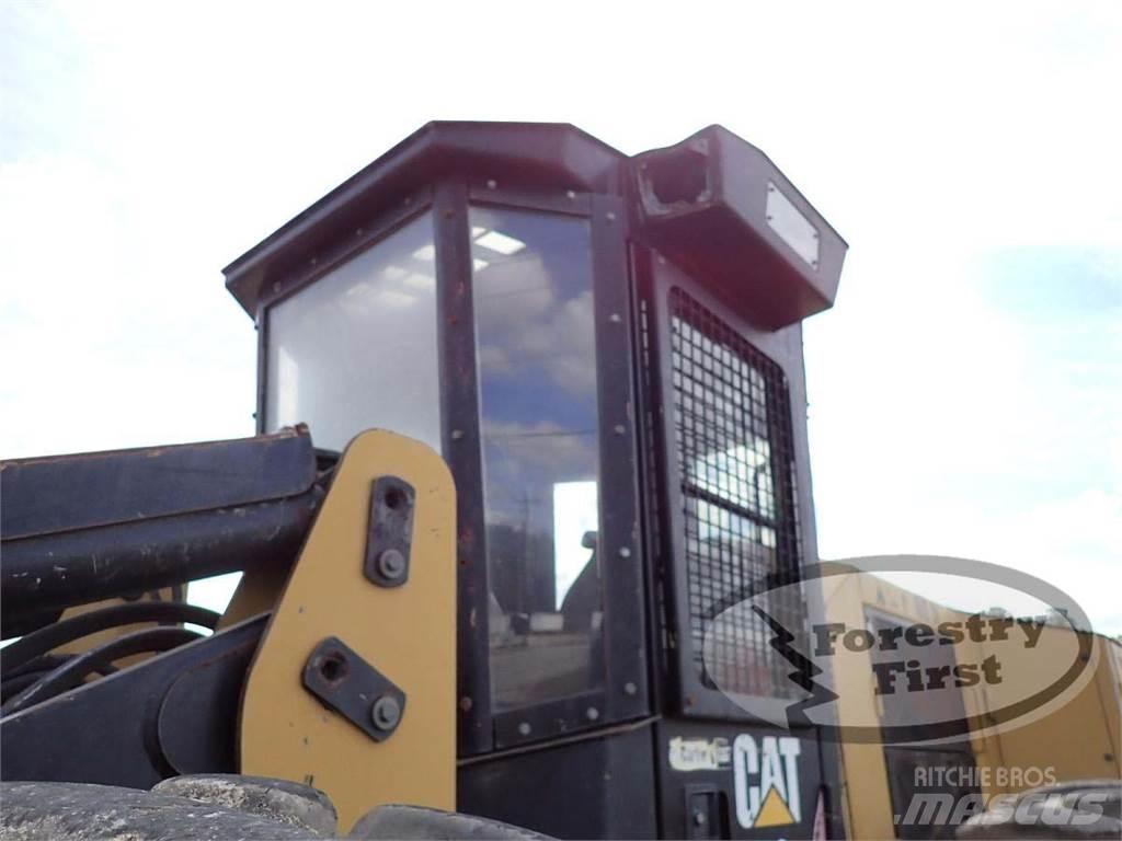 CAT 563C 伐木机