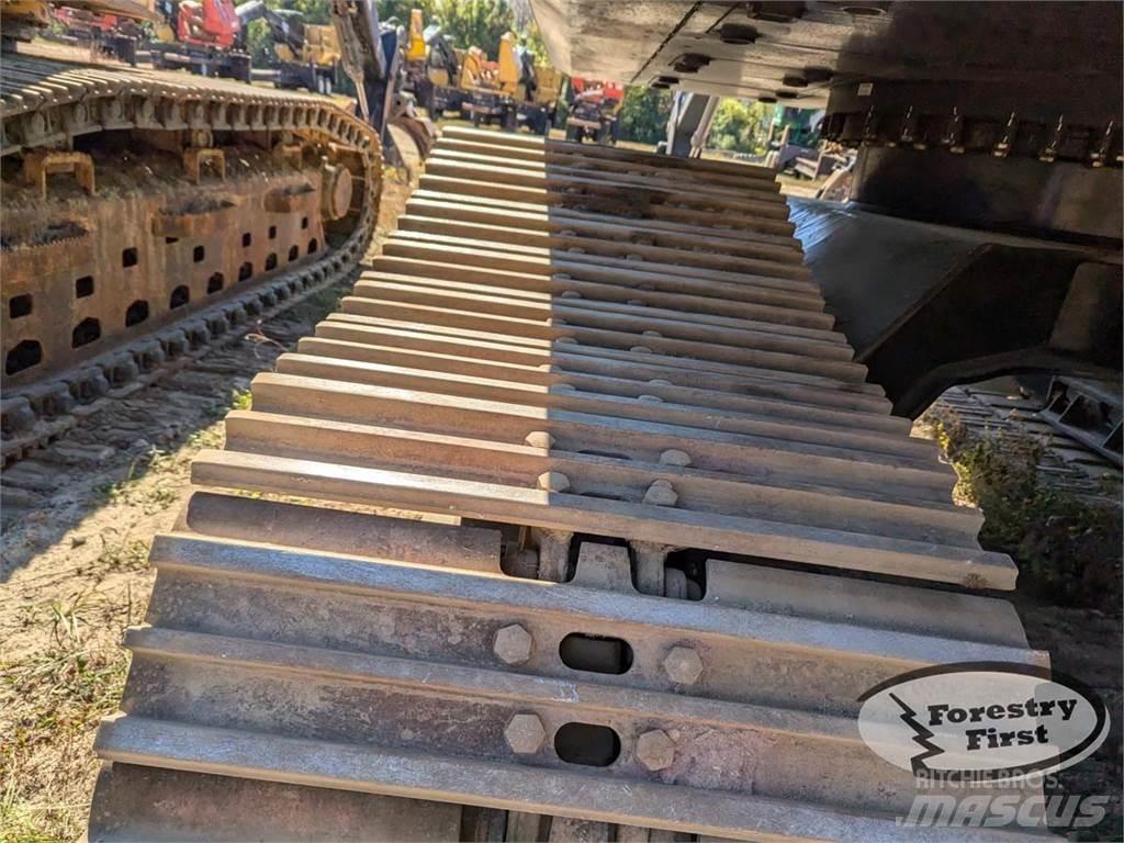 John Deere 2156G 筑床机