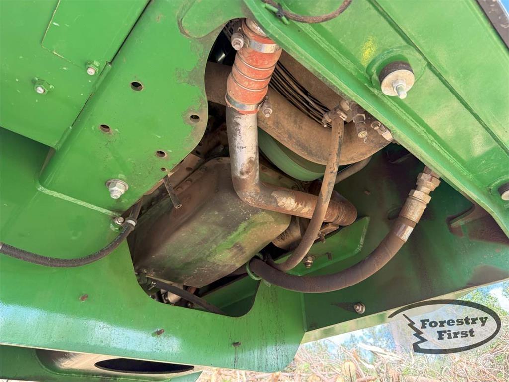 John Deere 437E 筑床机