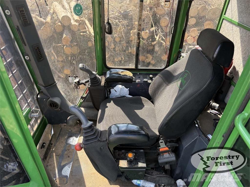 John Deere 437E 筑床机